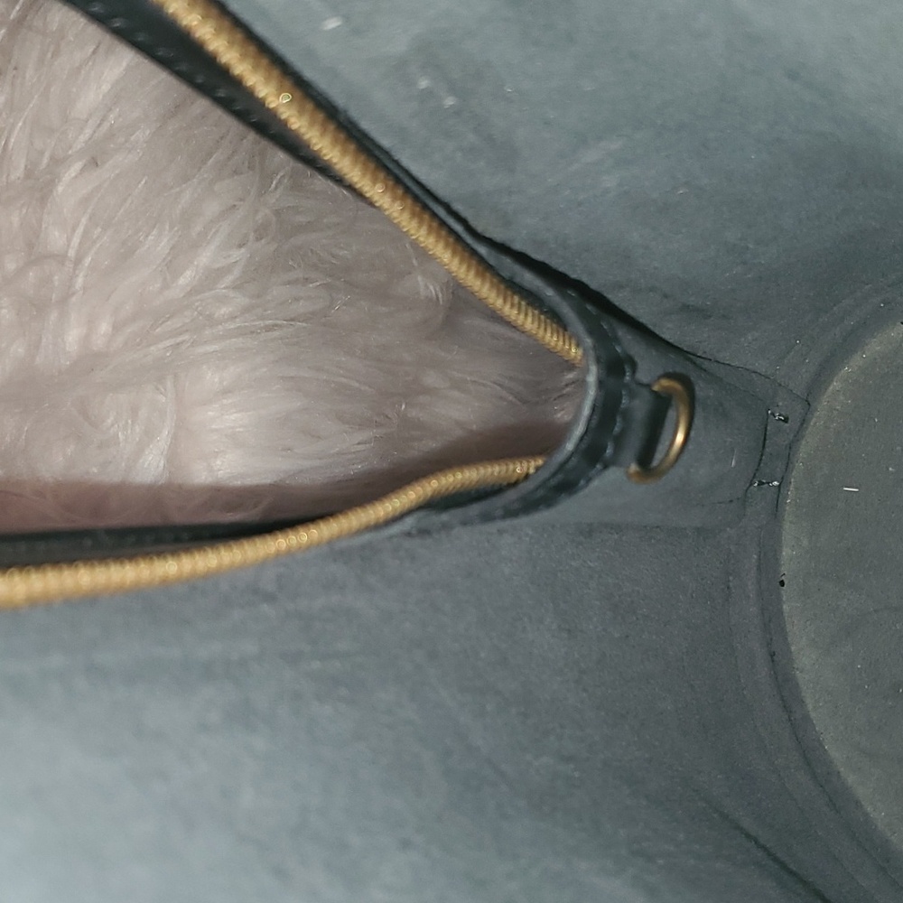 Louis Vuitton Black Epi Leather Gobelins Backpack Bag Authentic - Picture 11 of 16